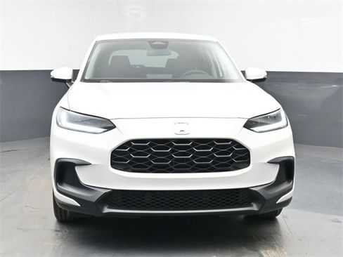 New 2026 Honda HR-V LX image 3