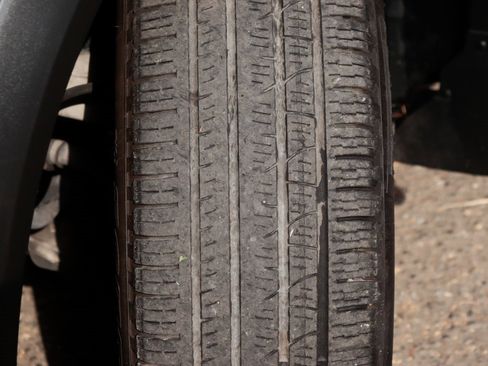 Used 2021 Nissan Rogue SL image 47