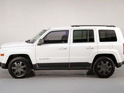Used 2015 Jeep Patriot Sport w/ Power Value Group FWD image 37