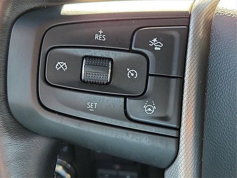 Used 2024 GMC Yukon XL Denali w/ Advanced Technology Package image 15