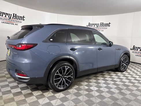 Used 2025 MAZDA CX-70 Plug-In Hybrid w/ Premium Plus image 4