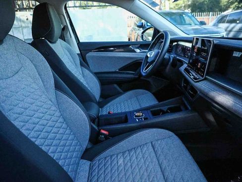 New 2025 Volkswagen Tiguan S image 22