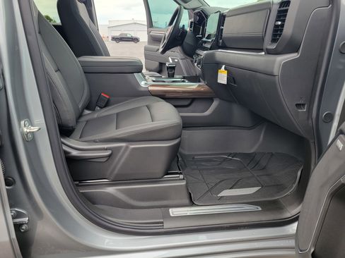 Used 2026 Chevrolet Silverado 1500 RST w/ Safety Package AWD/4WD image 35
