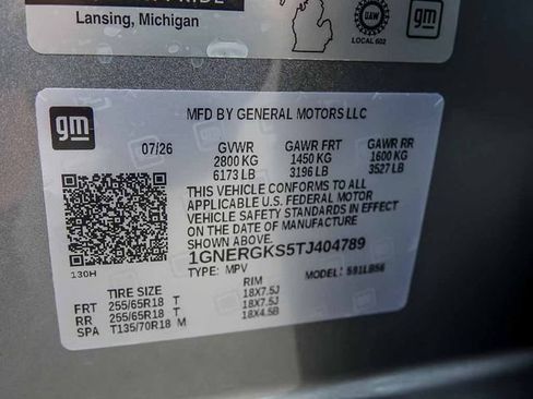 New 2026 Chevrolet Traverse LT w/ LPO, Floor Liner Package FWD image 29