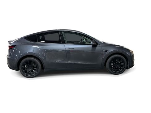 Certified 2023 Tesla Model Y Long Range AWD/4WD image 7