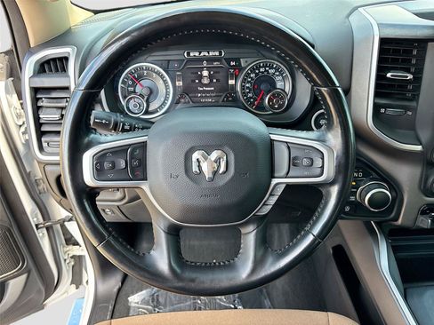 Used 2021 RAM 1500 Big Horn AWD/4WD image 11