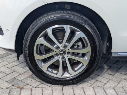 Used 2019 Mercedes-Benz GLE 400 4MATIC image 9