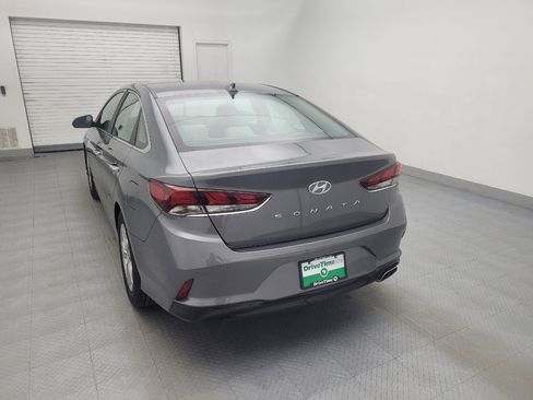 Used 2018 Hyundai Sonata SEL w/ Tech Package 04 image 6