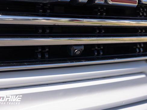 Used 2022 GMC Sierra 1500 AT4 w/ AT4 Premium Package image 7