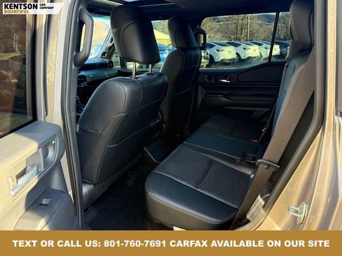 Used 2024 Toyota Land Cruiser image 37