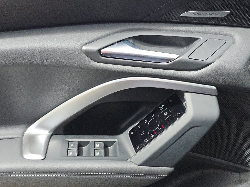 New 2026 Audi Q5 Premium Plus AWD/4WD image 19