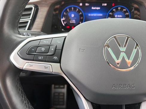 Certified 2024 Volkswagen Atlas SEL Premium R-Line AWD/4WD image 14