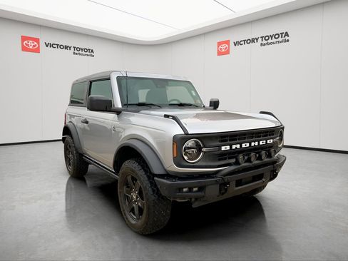 Used 2024 Ford Bronco Black Diamond image 2