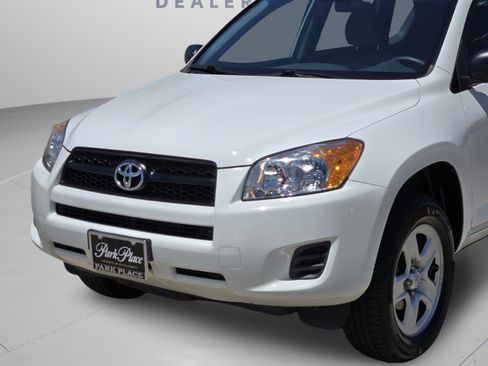 Used 2012 Toyota RAV4 FWD w/ Value Pkg image 32