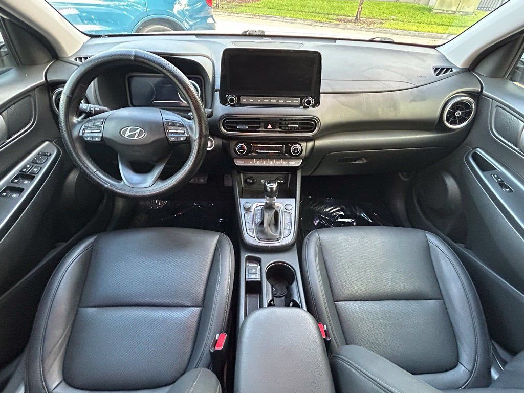 Used 2022 Hyundai Kona Limited FWD image 10