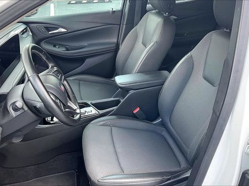 Used 2025 Buick Encore GX Preferred FWD image 21