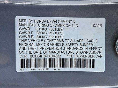 Certified 2026 Acura Integra FWD image 28