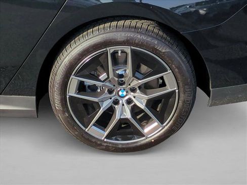 New 2026 BMW 540i xDrive w/ Premium Package AWD/4WD image 10