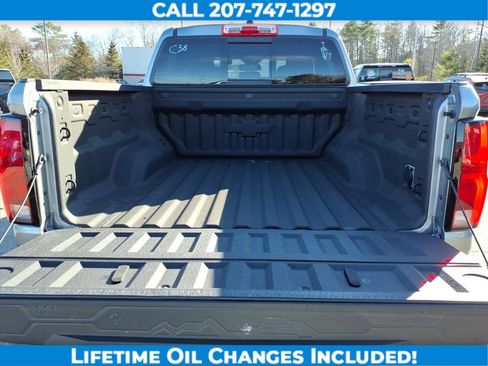 Used 2024 Chevrolet Colorado Z71 w/ Z71 Convenience Package 2 image 10