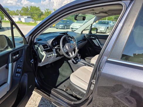 Used 2018 Subaru Forester 2.5i Limited w/ Popular Package #2 AWD/4WD image 16