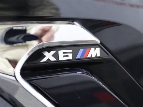 Used 2022 BMW X6 M w/ Executive Package AWD/4WD image 11