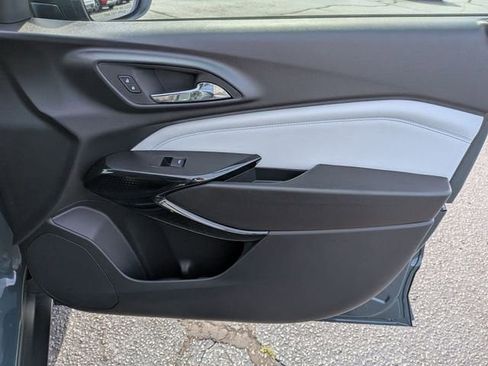 New 2026 Chevrolet Trax LT FWD image 31