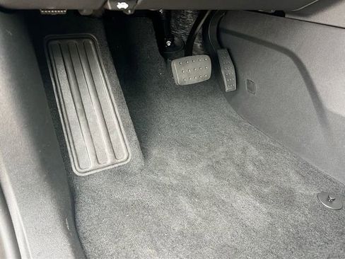 New 2026 GMC Acadia Denali Ultimate AWD/4WD image 14