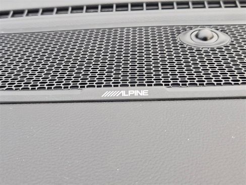 New 2026 RAM 1500 4x4 Crew Cab image 31