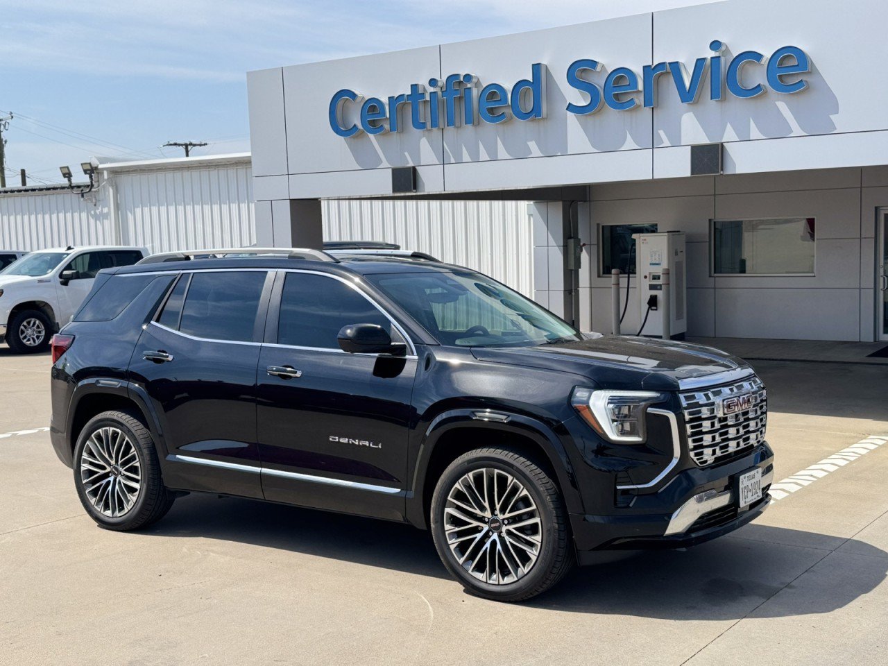 Certified 2026 GMC Terrain Denali AWD/4WD image 1