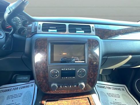 Used 2013 GMC Sierra 2500 Denali w/ Snow Plow Prep Package image 20