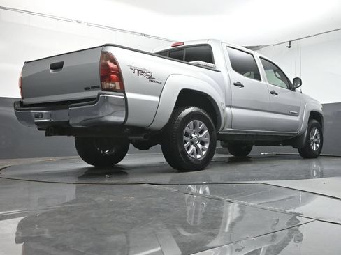 Used 2006 Toyota Tacoma PreRunner RWD image 35