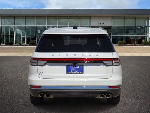Used 2026 Lincoln Aviator 2WD image 5