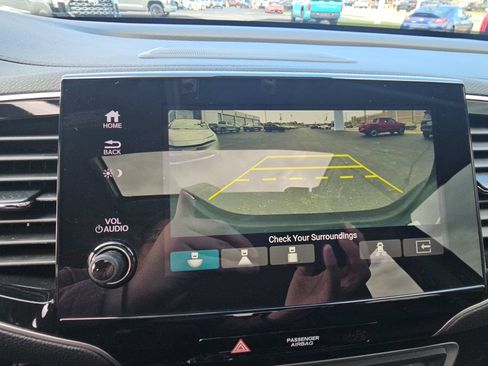 Used 2020 Honda Pilot Elite image 17