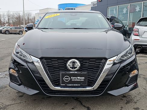 Certified 2022 Nissan Altima 2.5 SV w/ SV Premium Package image 2