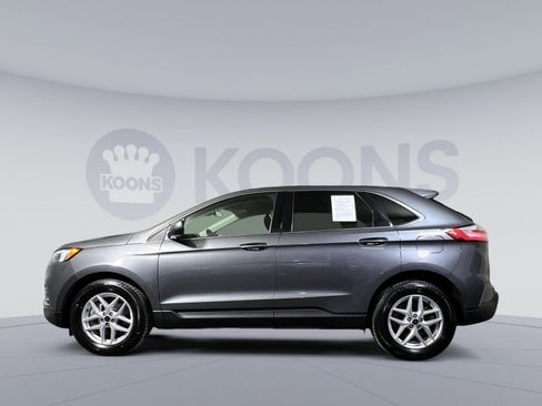 Used 2024 Ford Edge SEL image 2