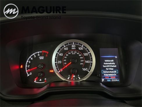 Used 2022 Toyota Corolla Cross LE image 13