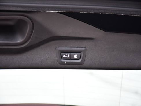 Used 2021 BMW X5 sDrive40i w/ Convenience Package image 22