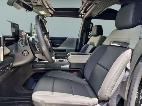 New 2026 GMC Hummer EV 4x4 Crew Cab image 18