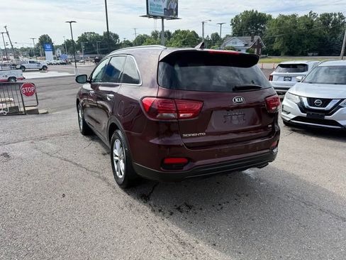 Used 2019 Kia Sorento AWD w/ LX Convenience Package image 6