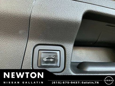 Used 2019 GMC Acadia Denali w/ Technology Package FWD image 24