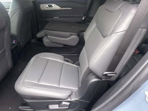 New 2026 Ford Explorer Active w/ Active Comfort Package image 7