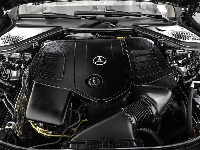 Certified 2025 Mercedes-Benz E 350 4MATIC Sedan image 25