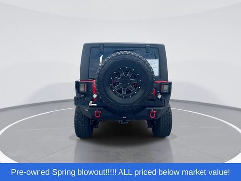 Used 2018 Jeep Wrangler Rubicon w/ Cold Weather Group AWD/4WD image 7