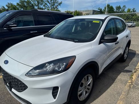 Used 2022 Ford Escape S AWD/4WD image 21
