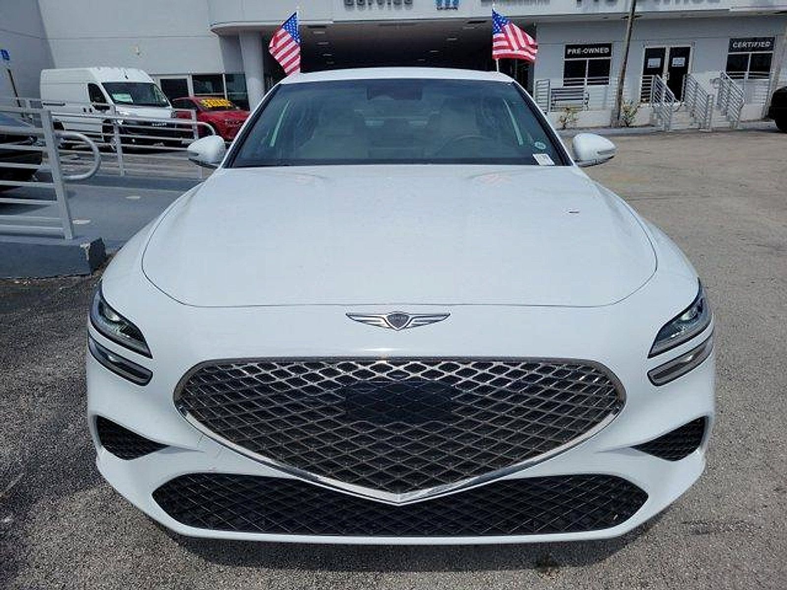 Used 2025 Genesis G70 2.5T RWD image 2