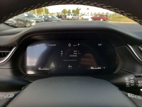 New 2025 Jeep Grand Cherokee L Altitude image 26