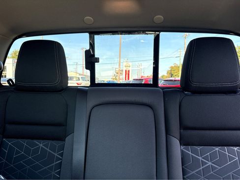 New 2026 Nissan Frontier SV image 25