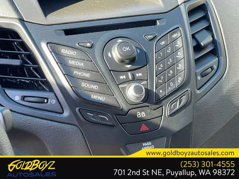 Used 2015 Ford Fiesta S FWD image 27