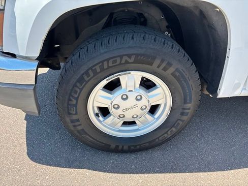 Used 2005 GMC Canyon SLE RWD image 10