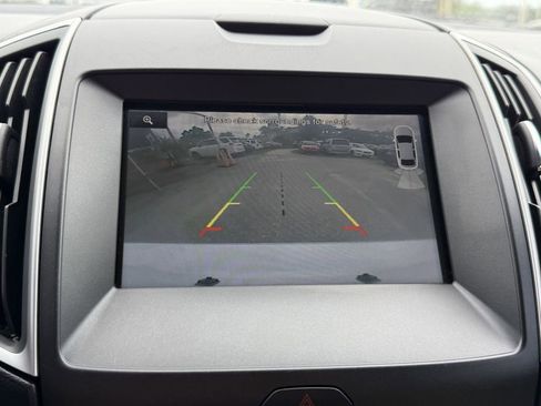 Used 2015 Ford Edge SEL w/ Equipment Group 201A FWD image 23